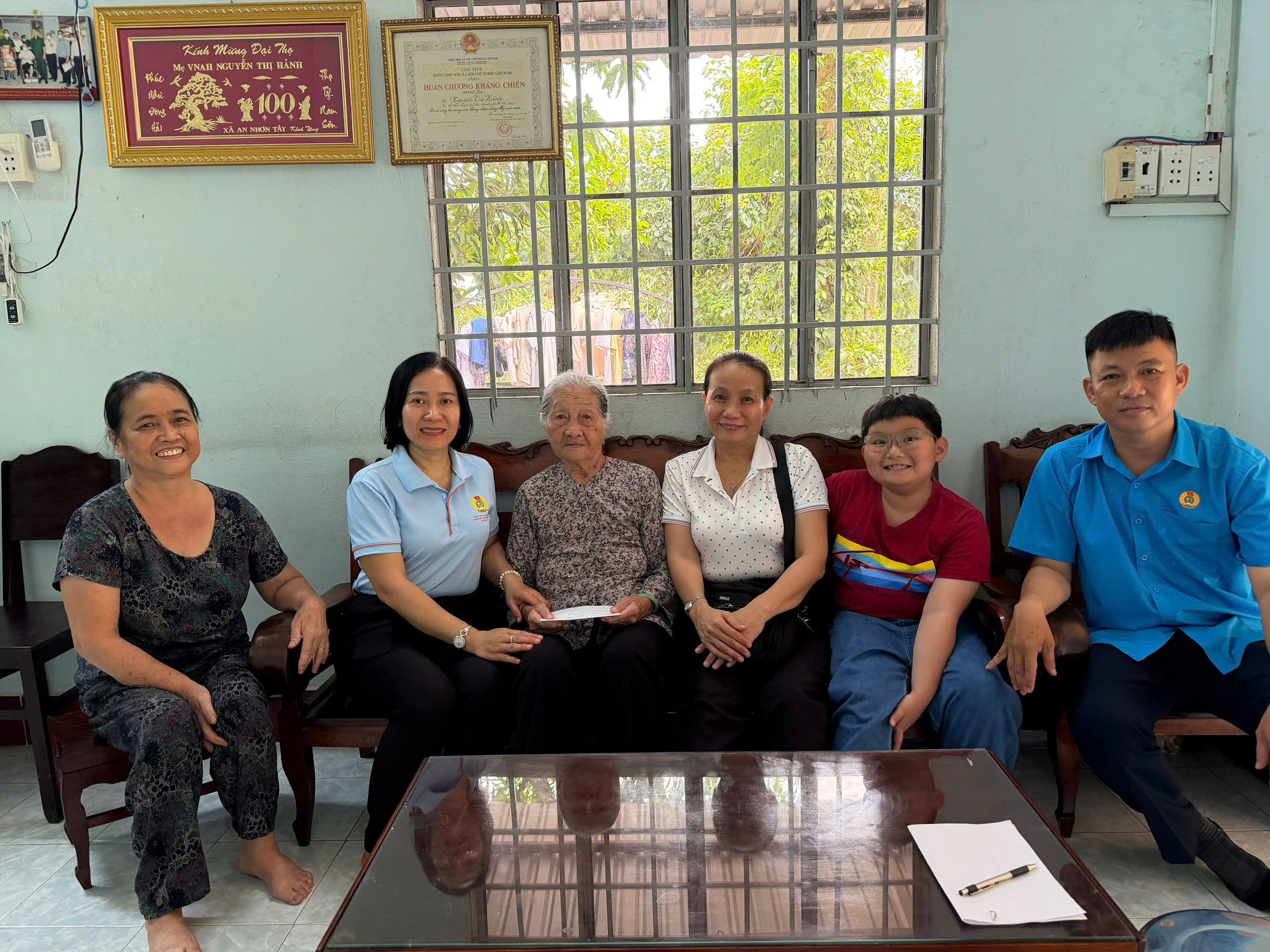 CÔNG ĐOÀN CƠ SỞ CÔNG TY VỚI CÔNG TÁC  ĐỀN ƠN ĐÁP NGHĨA NHÂN NGÀY  THƯƠNG BINH LIỆT SĨ 27/7   